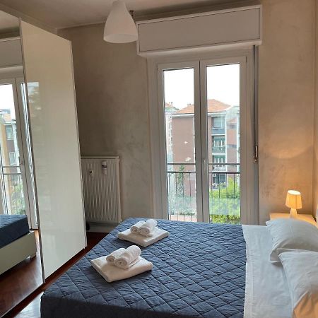 Adriano Metro & Comfort Suites - Affitti Brevi Italia Milán Exteriér fotografie